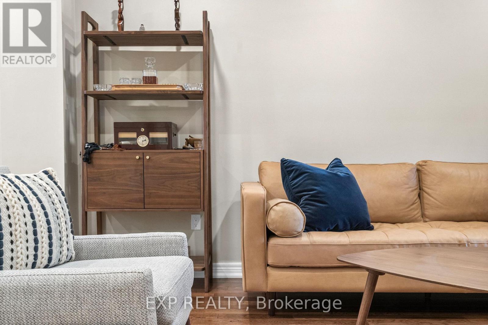 70 - 2555 Thomas Street, Mississauga, Ontario  L5M 5P6 - Photo 4 - W12981998