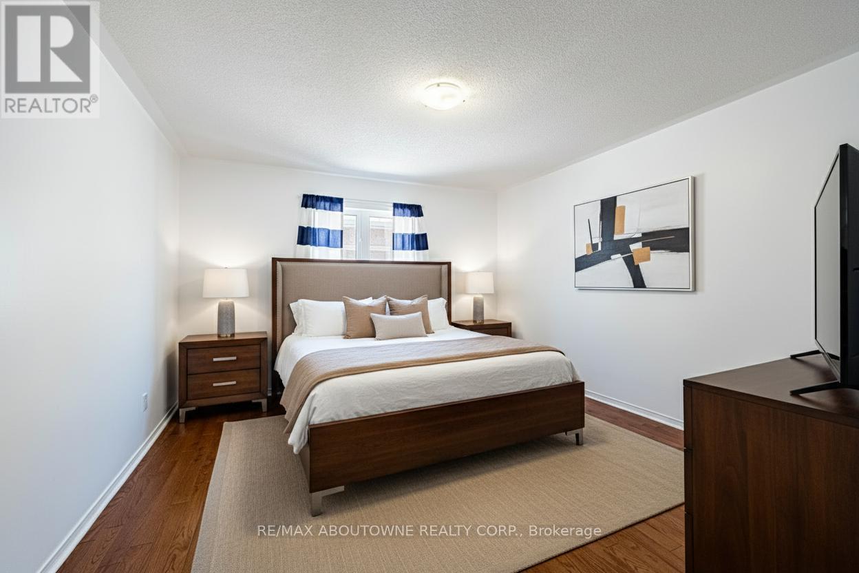 3228 Tacc Drive, Mississauga, Ontario  L6M 0H3 - Photo 28 - W12982016