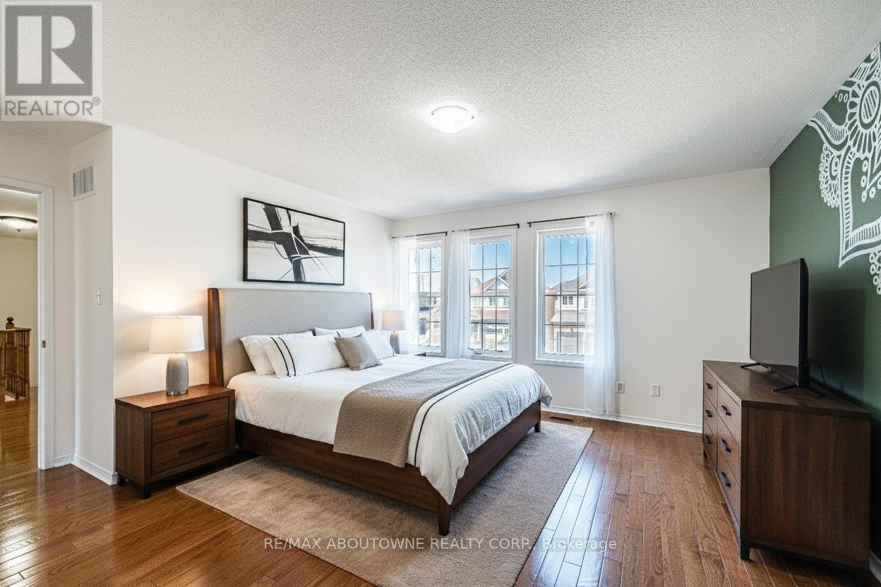 3228 Tacc Drive, Mississauga, Ontario  L6M 0H3 - Photo 31 - W12982016