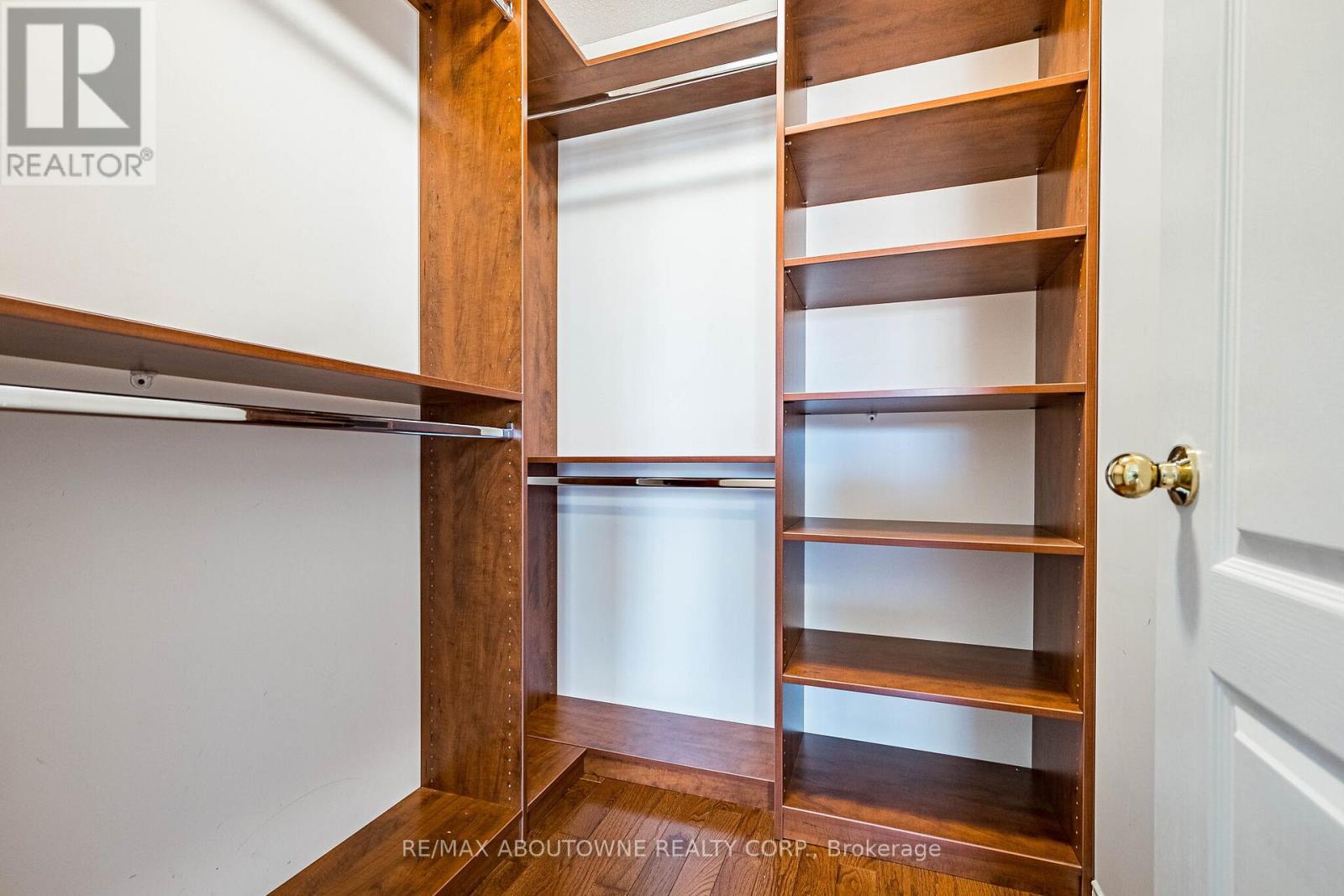 3228 Tacc Drive, Mississauga, Ontario  L6M 0H3 - Photo 32 - W12982016