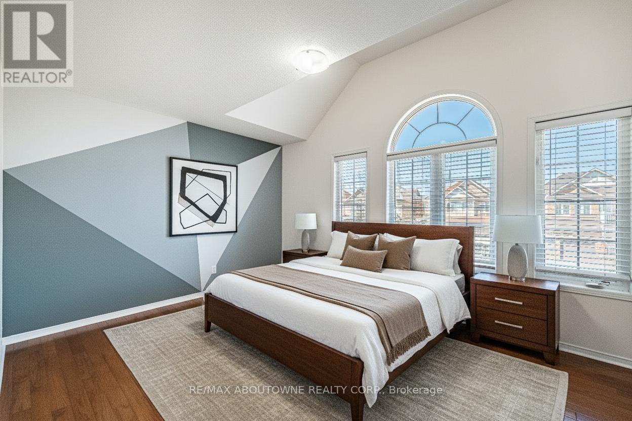 3228 Tacc Drive, Mississauga, Ontario  L6M 0H3 - Photo 33 - W12982016