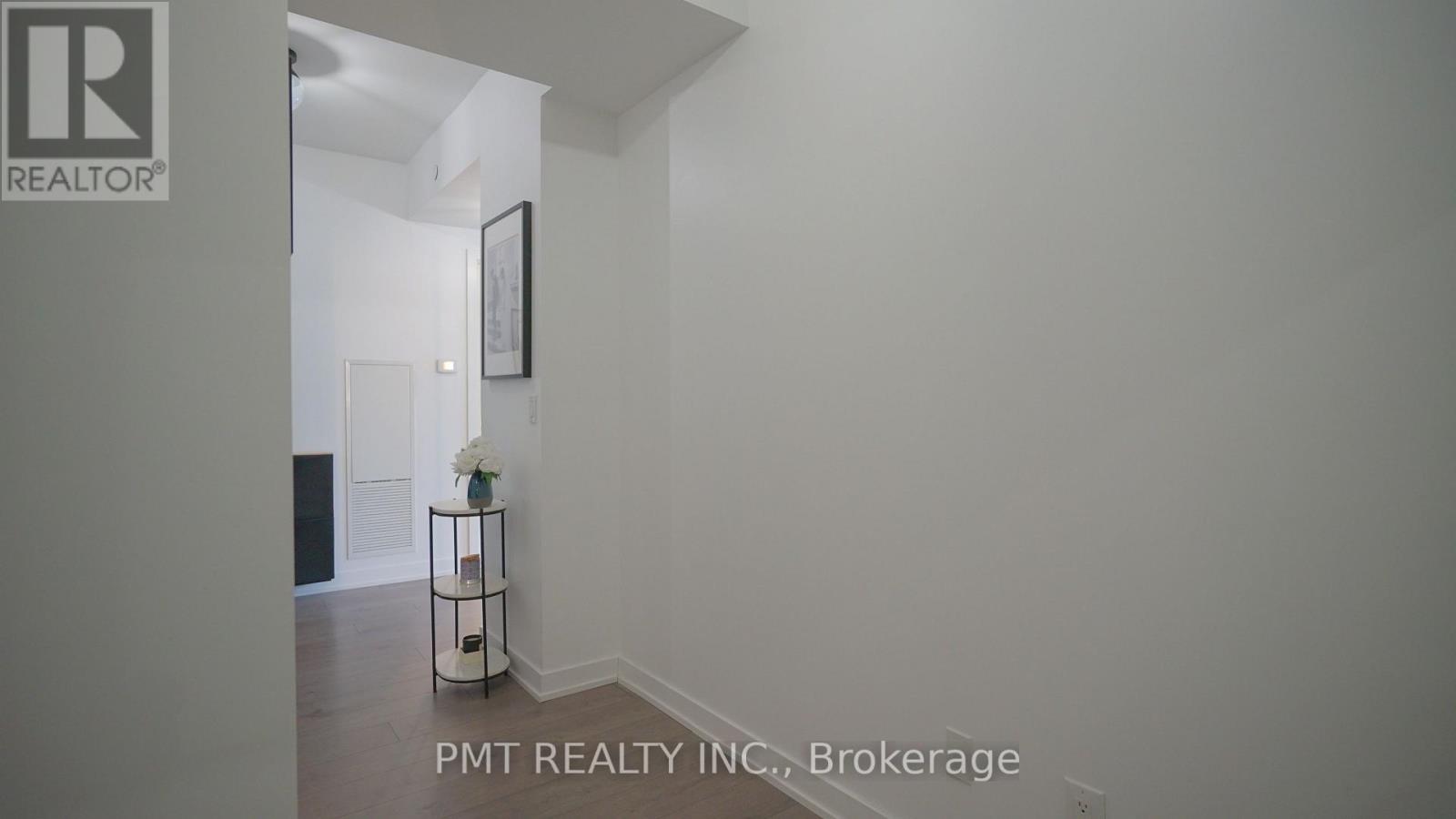 310 - 180 Veterans Drive, Brampton, Ontario  L7A 5G7 - Photo 6 - W12982028