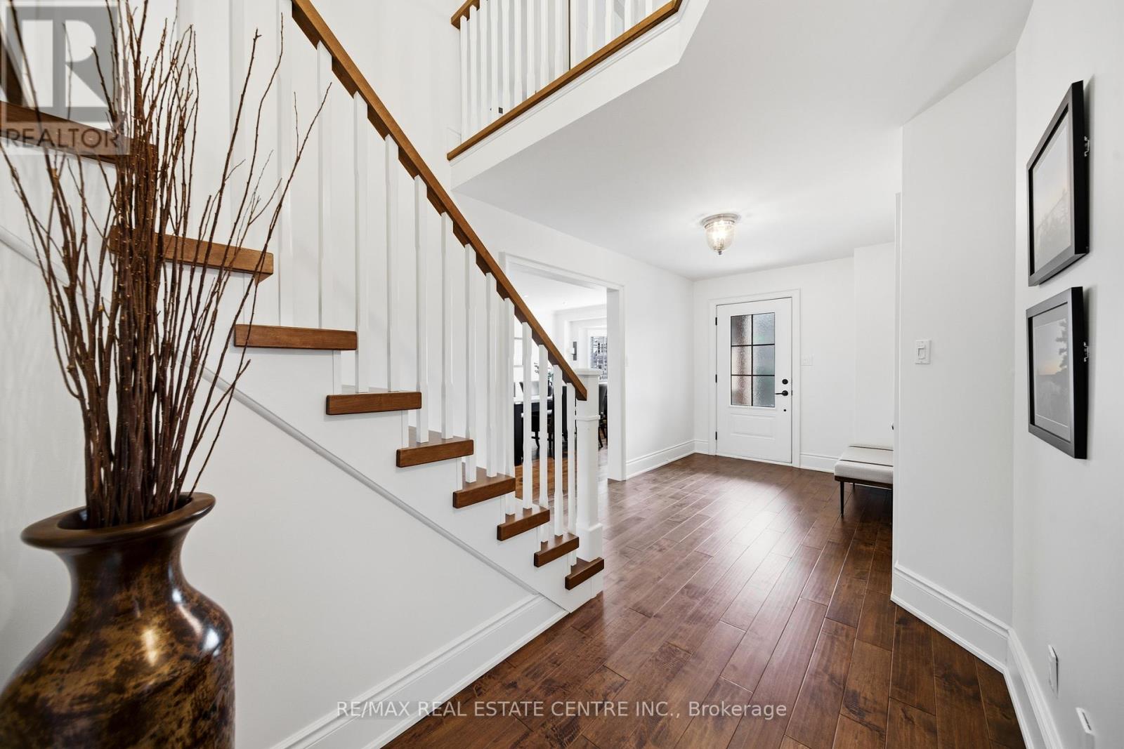 4157 Vermont Crescent, Burlington, Ontario  L7M 4A9 - Photo 22 - W12982042