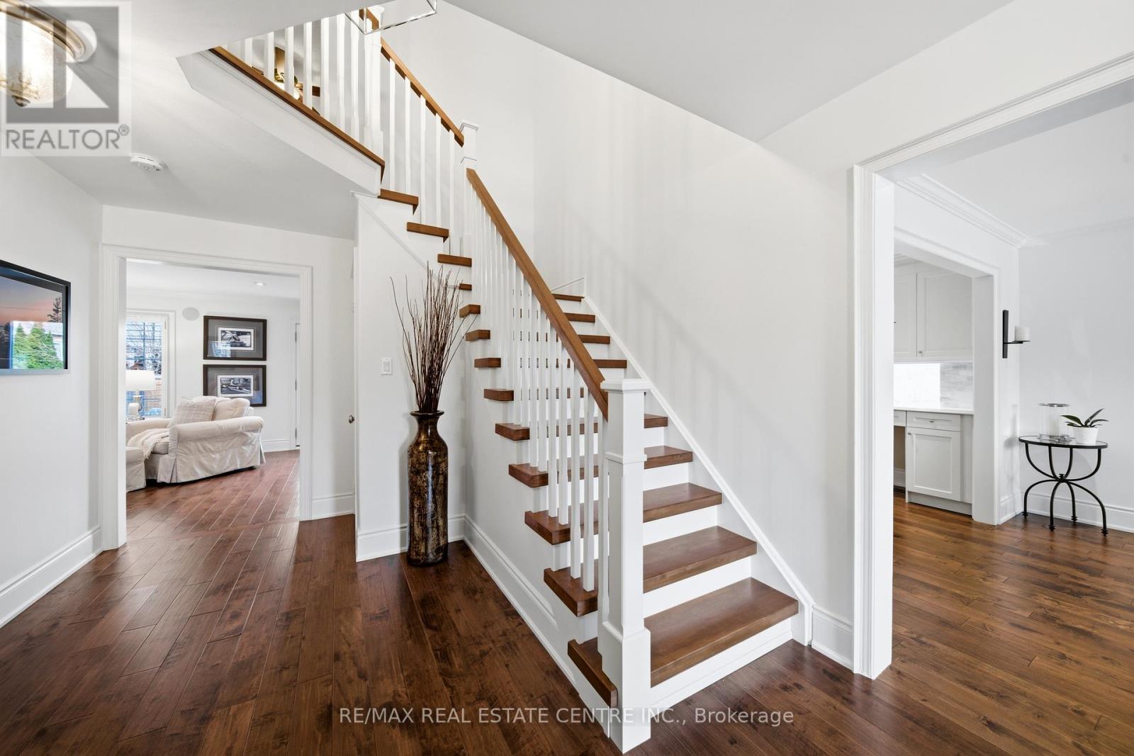 4157 Vermont Crescent, Burlington, Ontario  L7M 4A9 - Photo 26 - W12982042