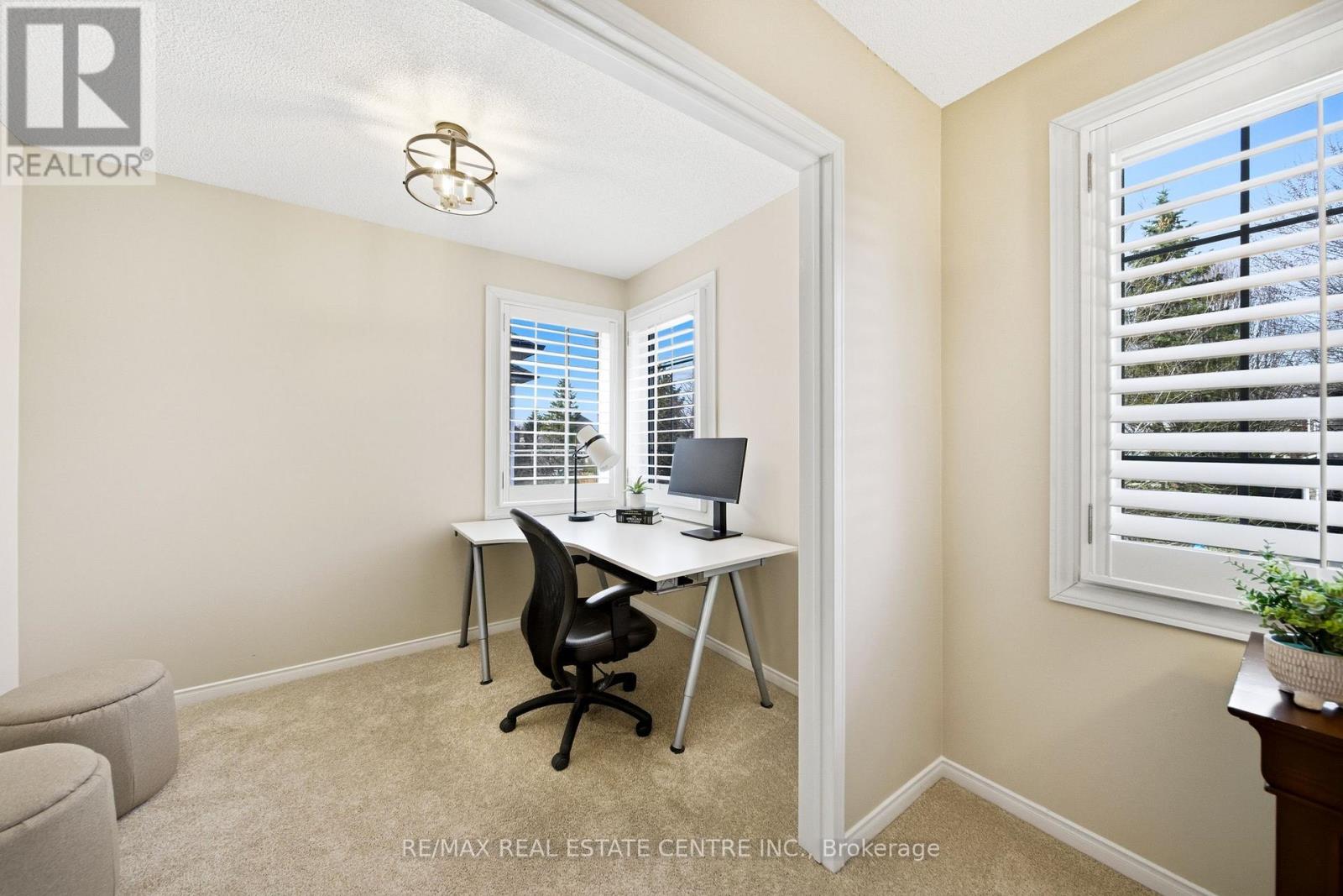 4157 Vermont Crescent, Burlington, Ontario  L7M 4A9 - Photo 30 - W12982042