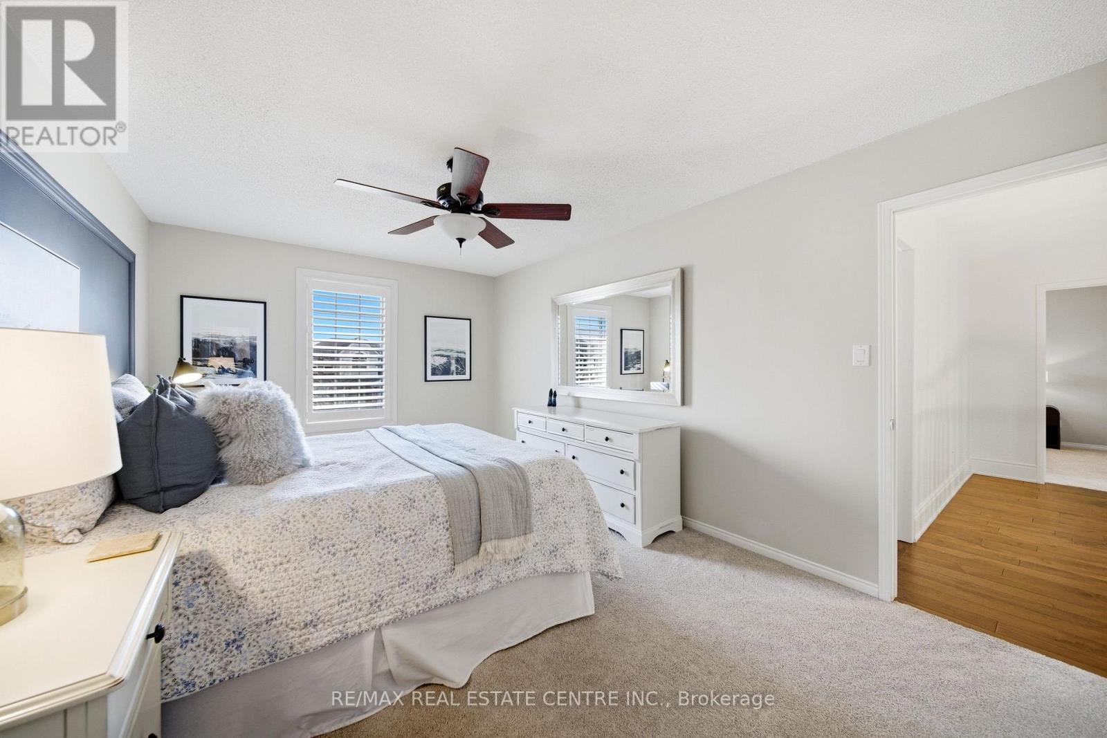 4157 Vermont Crescent, Burlington, Ontario  L7M 4A9 - Photo 37 - W12982042