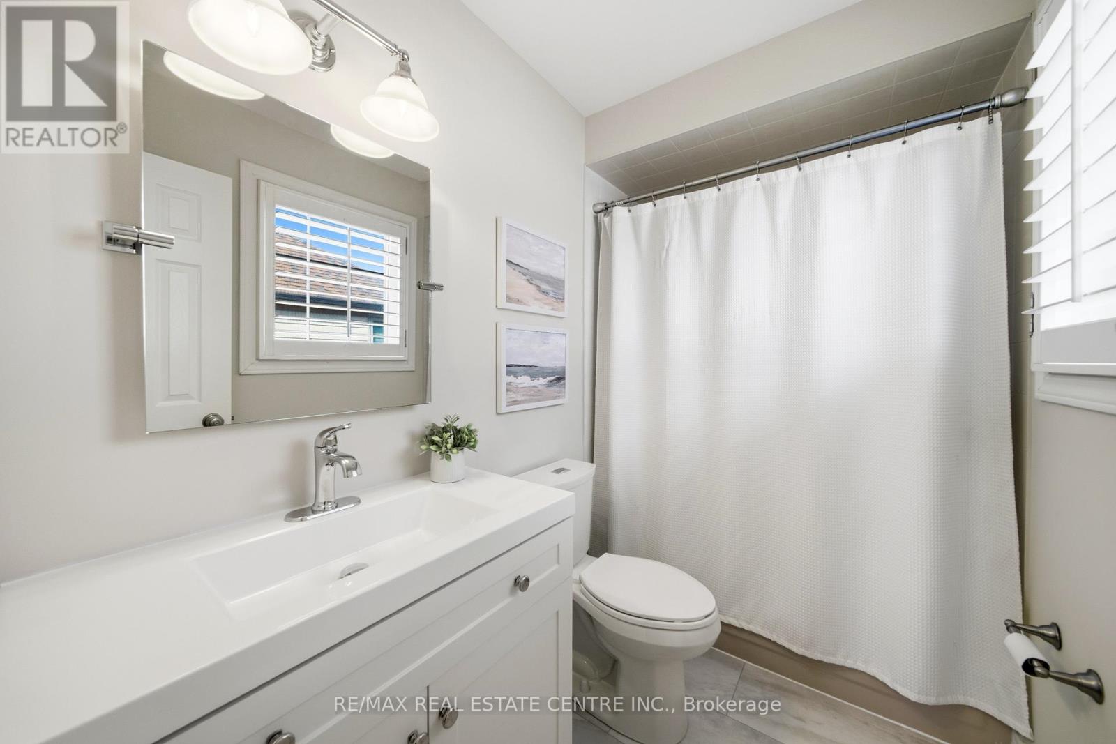 4157 Vermont Crescent, Burlington, Ontario  L7M 4A9 - Photo 38 - W12982042