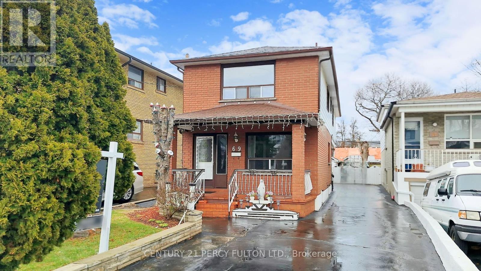 69 TWENTY FOURTH STREET, Toronto, Ontario