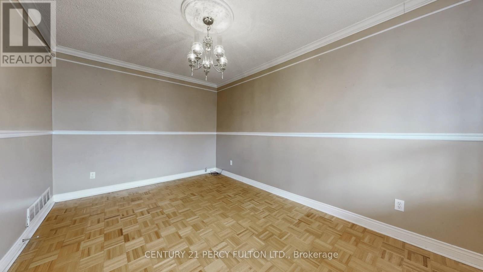 69 Twenty Fourth Street, Toronto, Ontario  M8V 3N7 - Photo 15 - W12982056