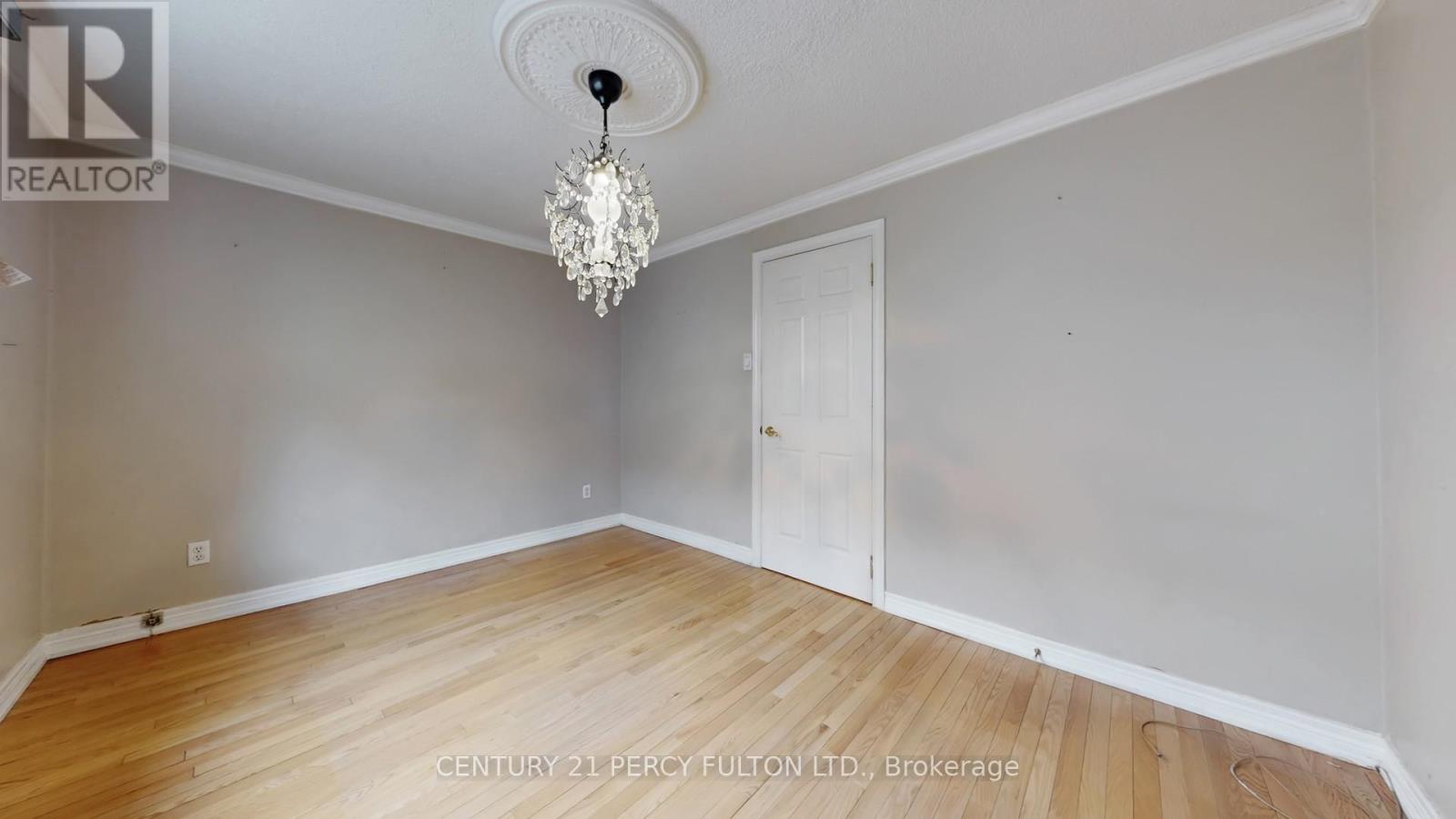 69 Twenty Fourth Street, Toronto, Ontario  M8V 3N7 - Photo 17 - W12982056