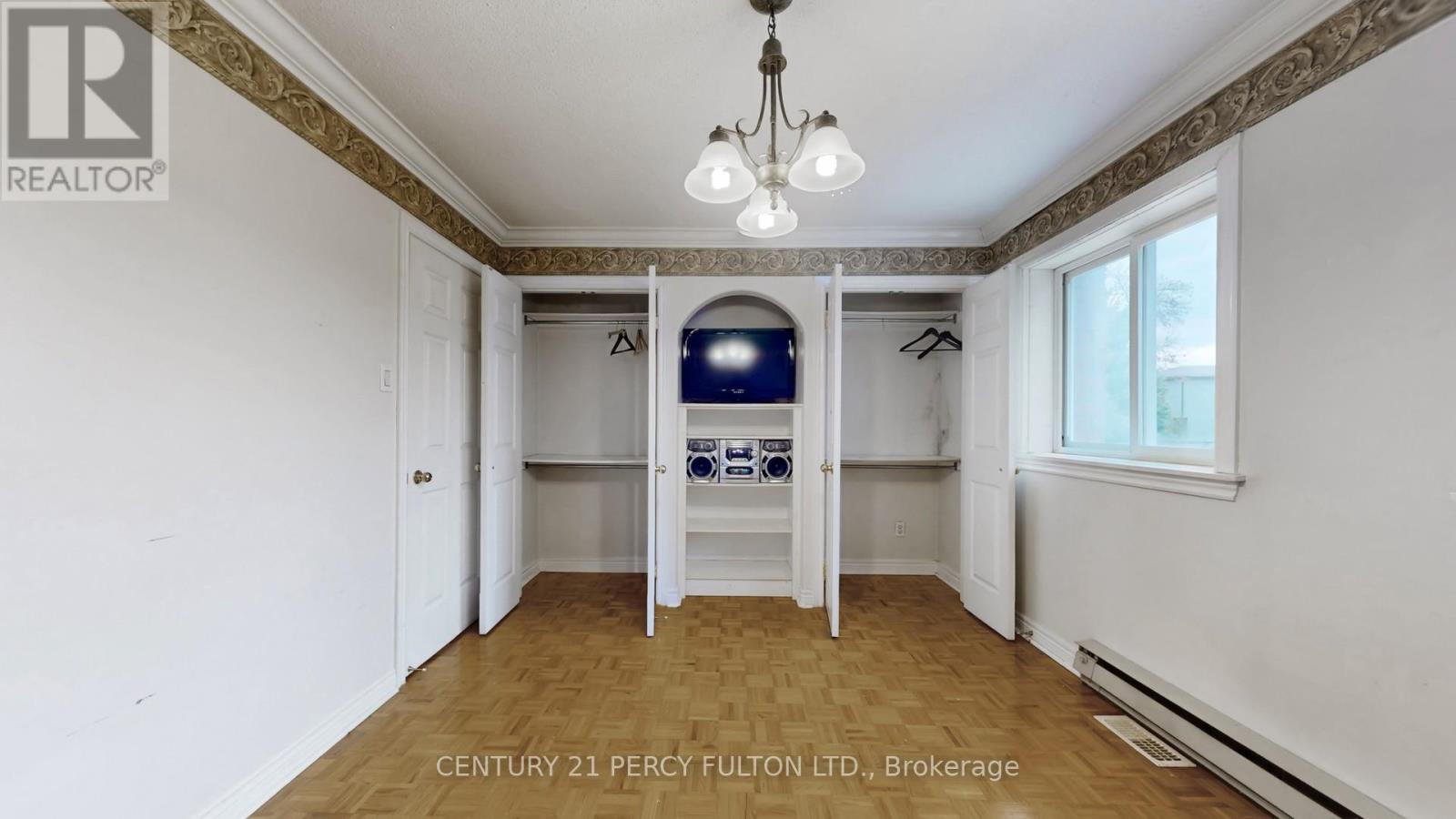 69 Twenty Fourth Street, Toronto, Ontario  M8V 3N7 - Photo 21 - W12982056