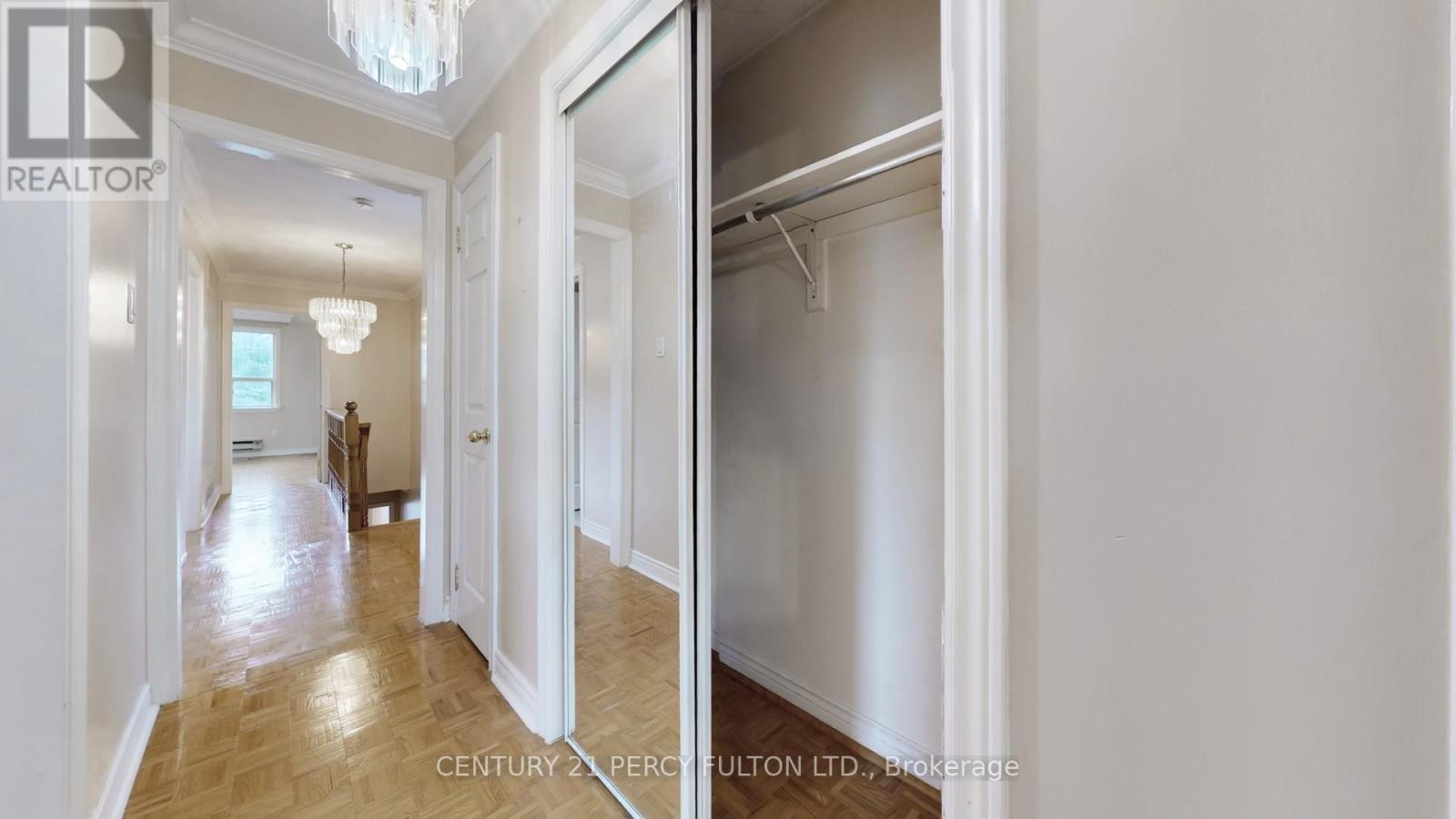 69 Twenty Fourth Street, Toronto, Ontario  M8V 3N7 - Photo 25 - W12982056