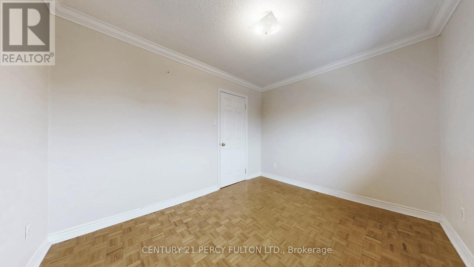 69 Twenty Fourth Street, Toronto, Ontario  M8V 3N7 - Photo 26 - W12982056