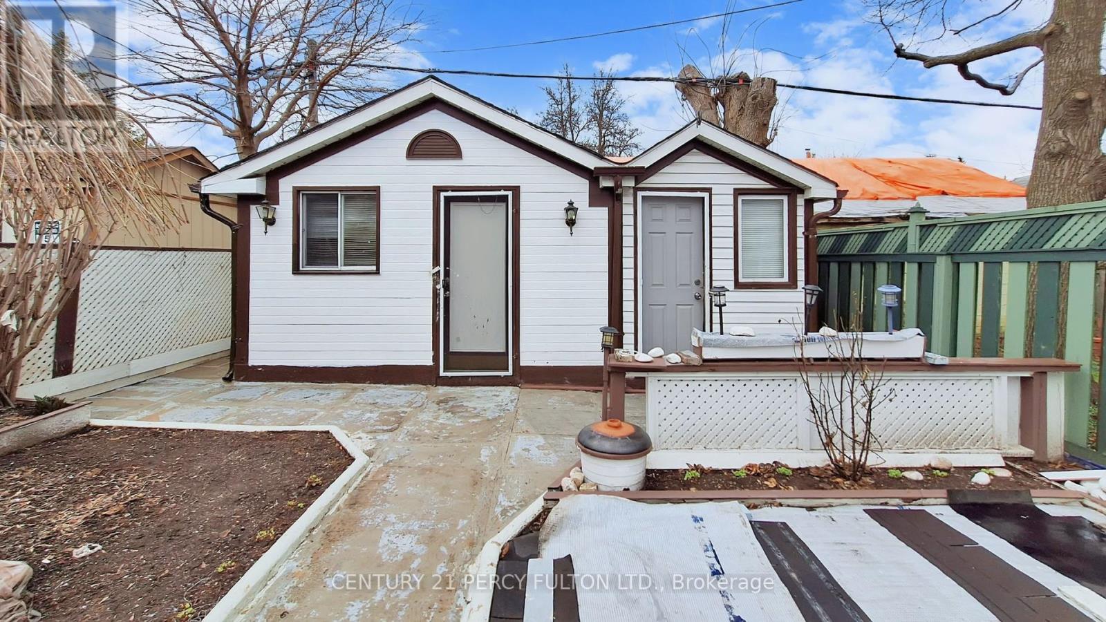 69 Twenty Fourth Street, Toronto, Ontario  M8V 3N7 - Photo 44 - W12982056