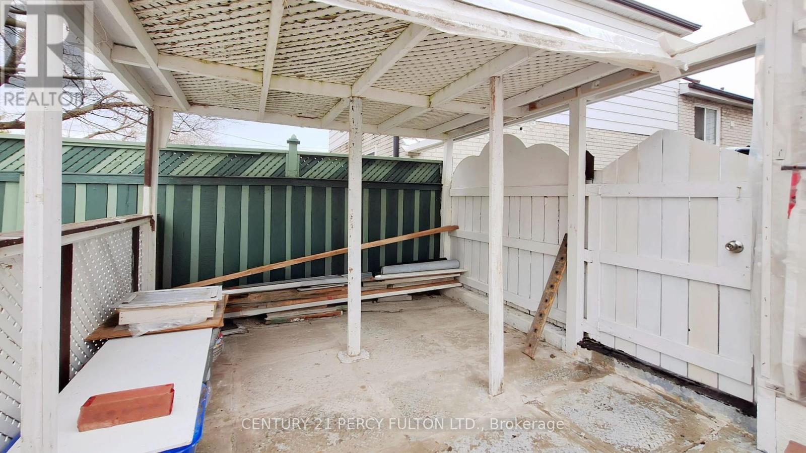 69 Twenty Fourth Street, Toronto, Ontario  M8V 3N7 - Photo 45 - W12982056