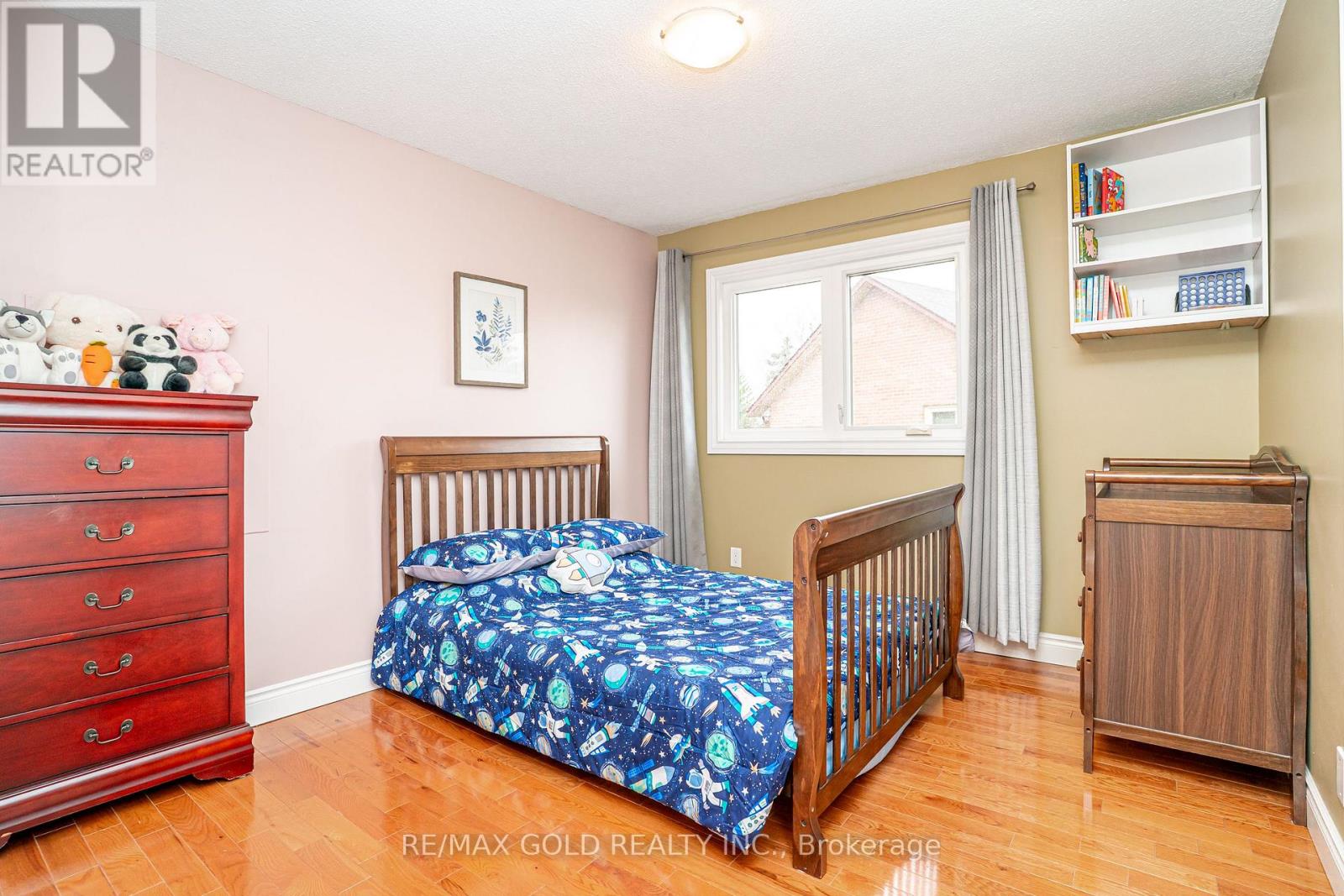 8 Oldham Crescent, Brampton, Ontario  L6Z 1W3 - Photo 24 - W12982078