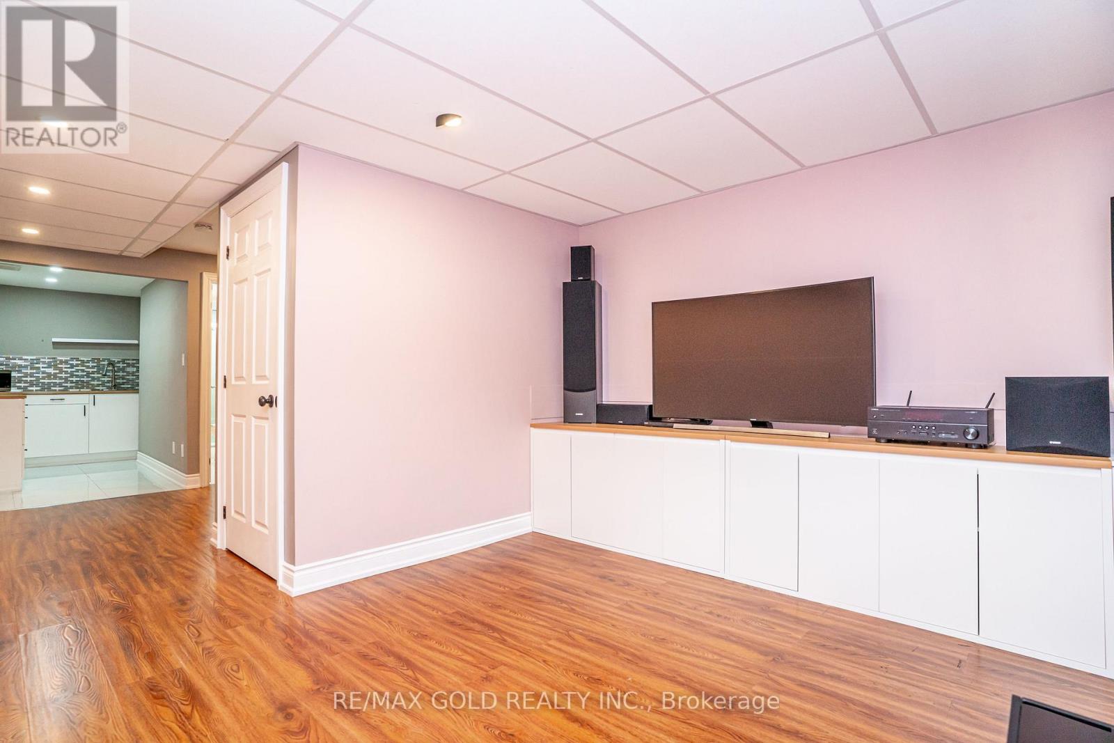 8 Oldham Crescent, Brampton, Ontario  L6Z 1W3 - Photo 33 - W12982078