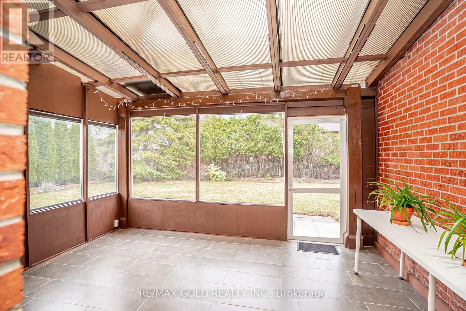 8 Oldham Crescent, Brampton, Ontario  L6Z 1W3 - Photo 38 - W12982078