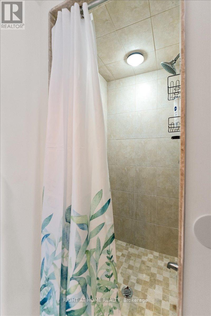 1105 - 4450 Tucana Court, Mississauga, Ontario  L5R 3R4 - Photo 27 - W12982088