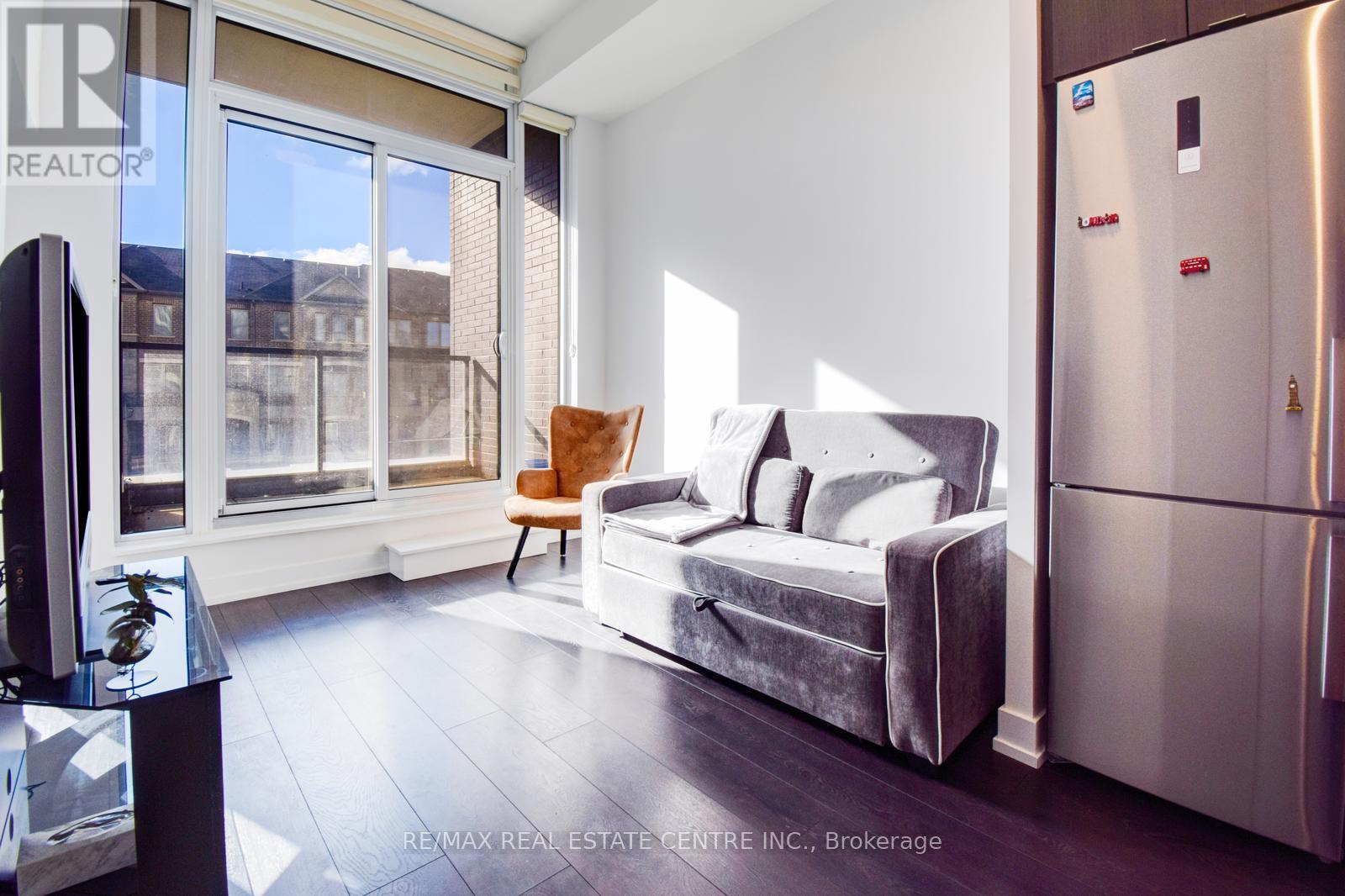 202 - 215 Veterans Drive, Brampton (Northwest Brampton), Ontario  L7A 4S6 - Photo 21 - W12982104