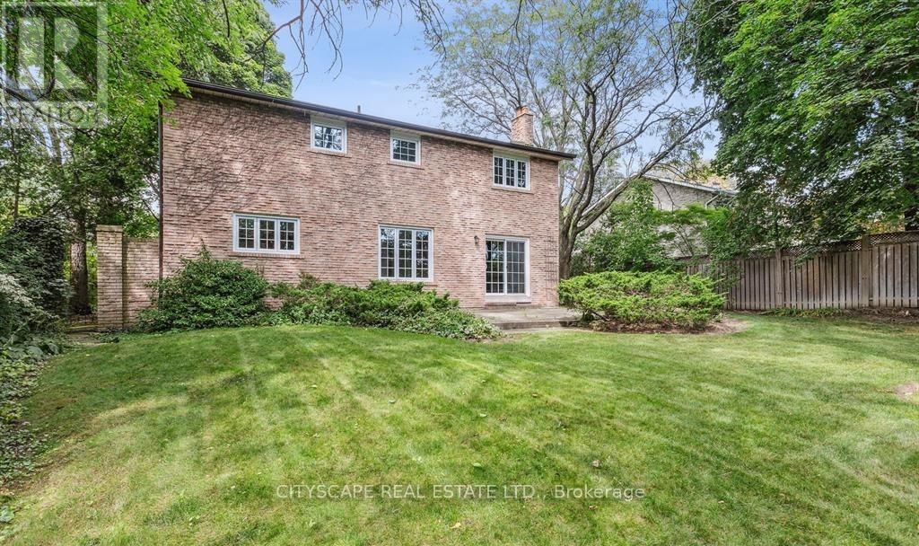 1978 Shannon Drive, Mississauga, Ontario  L5H 3W2 - Photo 20 - W12982114