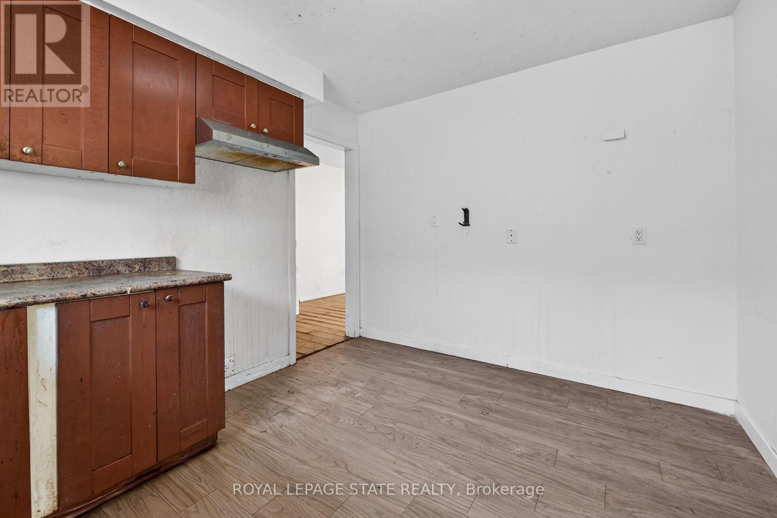 2599 Lundene Road, Mississauga, Ontario  L5J 3Y8 - Photo 11 - W12982120