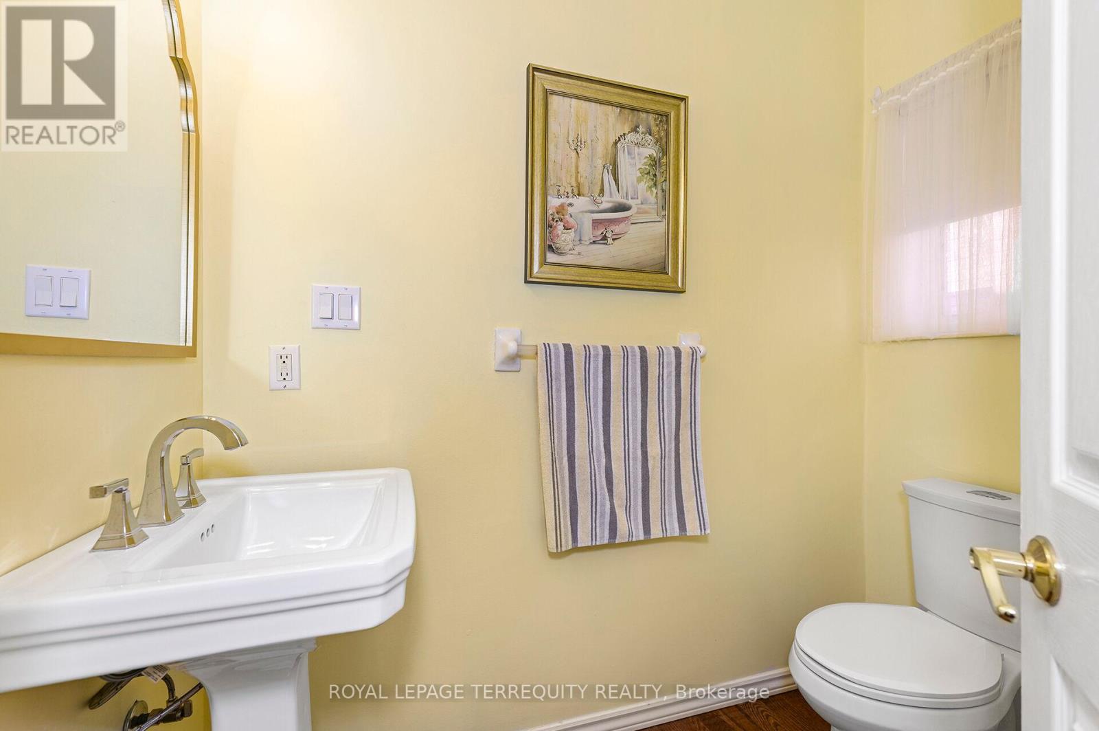 30 Purdy Crescent, Toronto, Ontario  M9N 3X7 - Photo 13 - W12982146