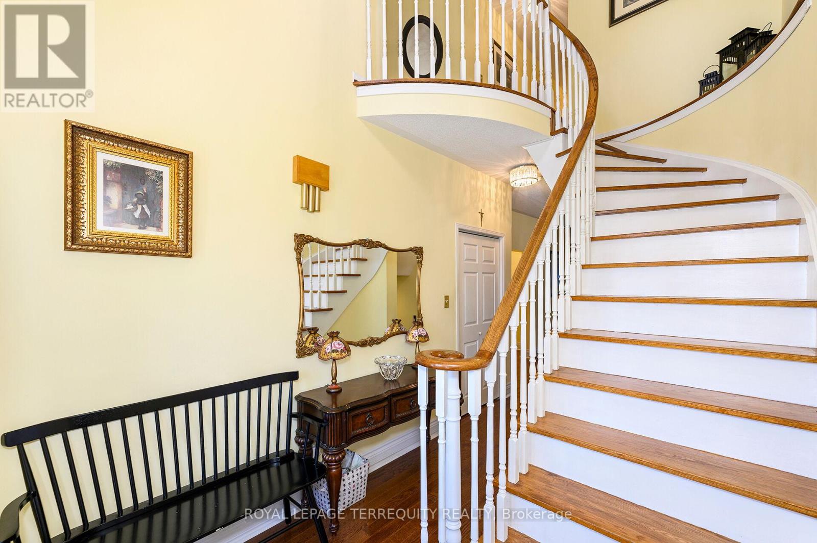 30 Purdy Crescent, Toronto, Ontario  M9N 3X7 - Photo 2 - W12982146