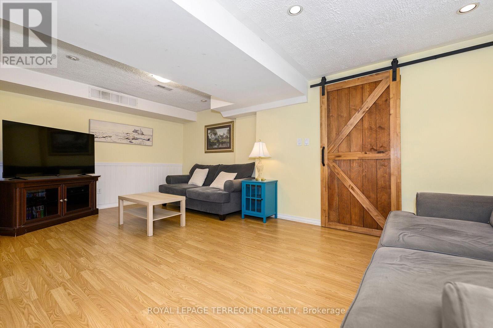 30 Purdy Crescent, Toronto, Ontario  M9N 3X7 - Photo 29 - W12982146