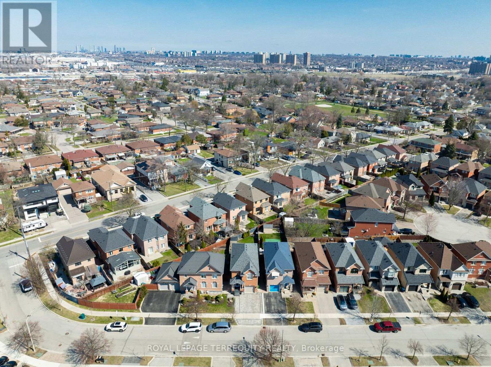 30 Purdy Crescent, Toronto, Ontario  M9N 3X7 - Photo 37 - W12982146