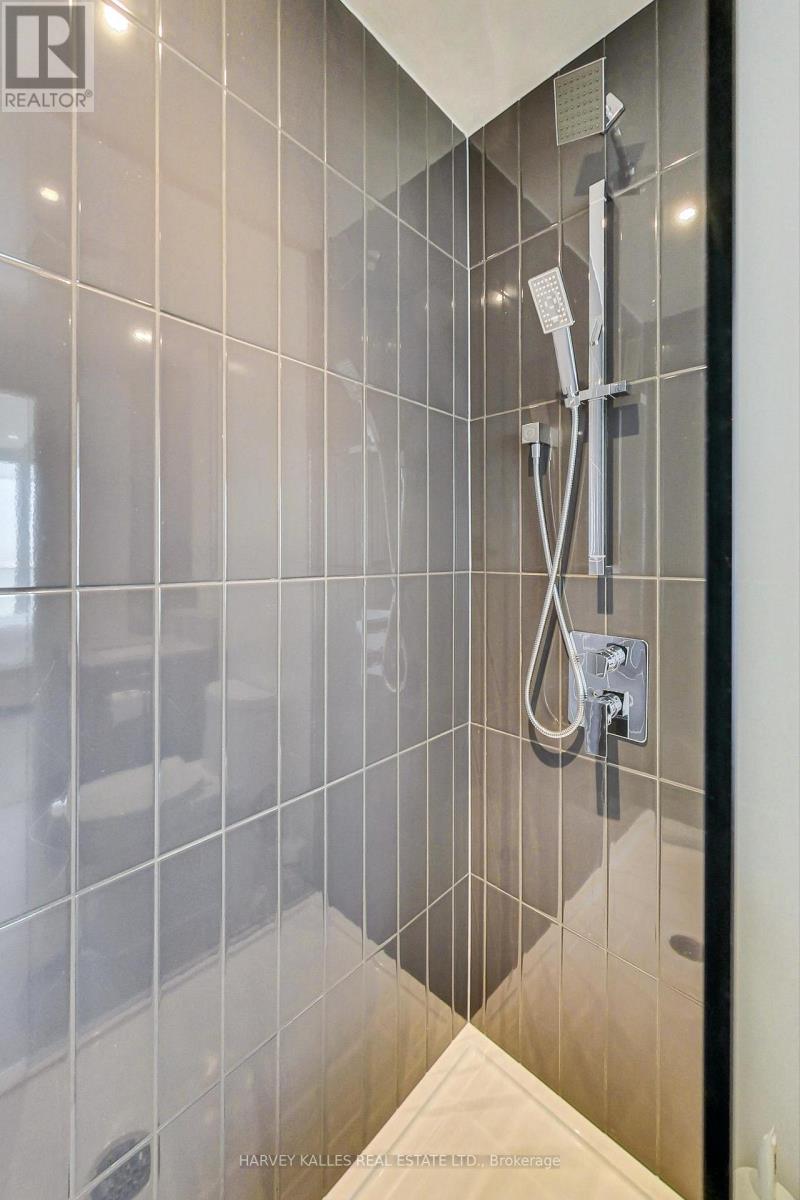 5410 - 3883 Quartz Road, Mississauga, Ontario  L5B 0M4 - Photo 14 - W12982162