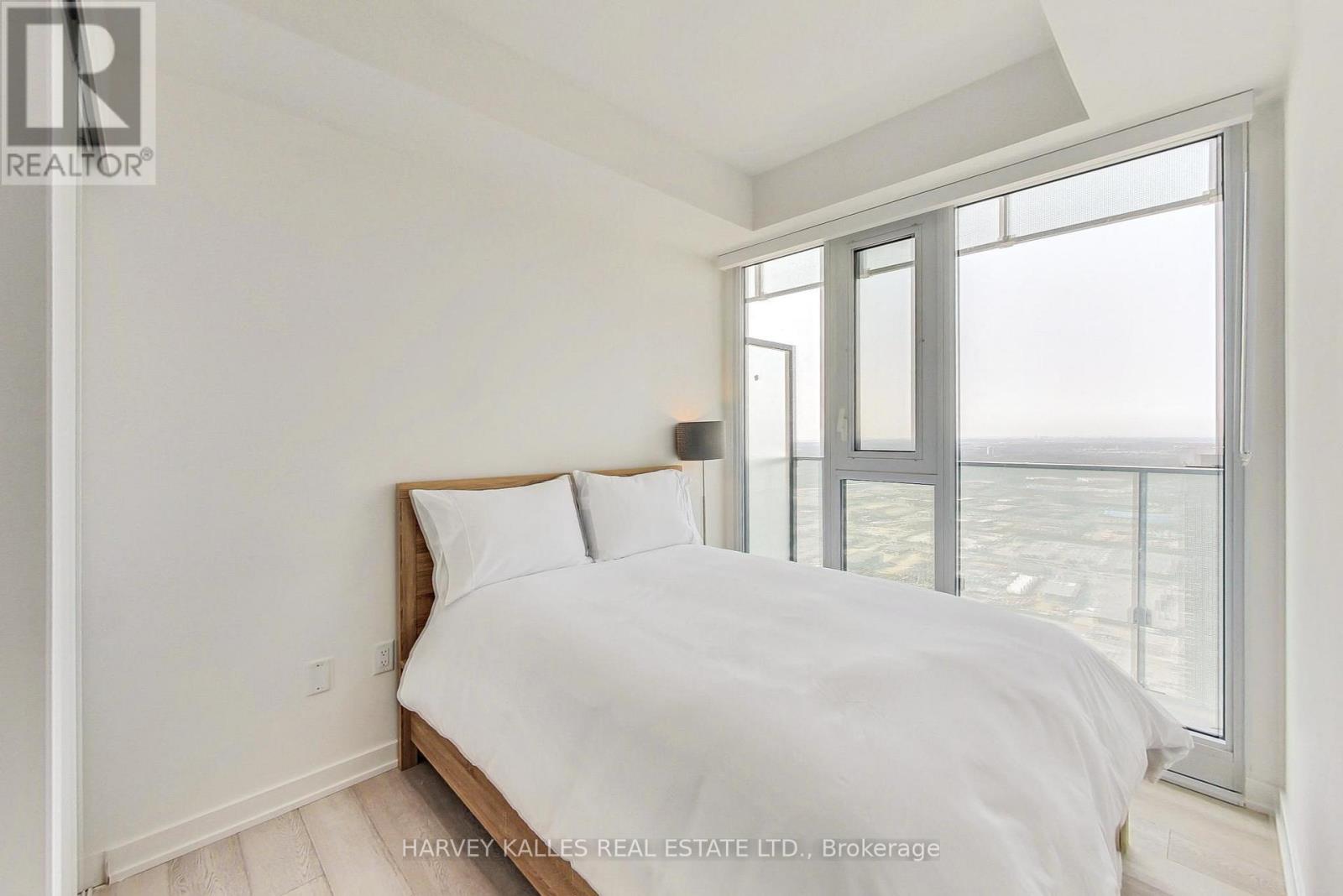 5410 - 3883 Quartz Road, Mississauga, Ontario  L5B 0M4 - Photo 15 - W12982162