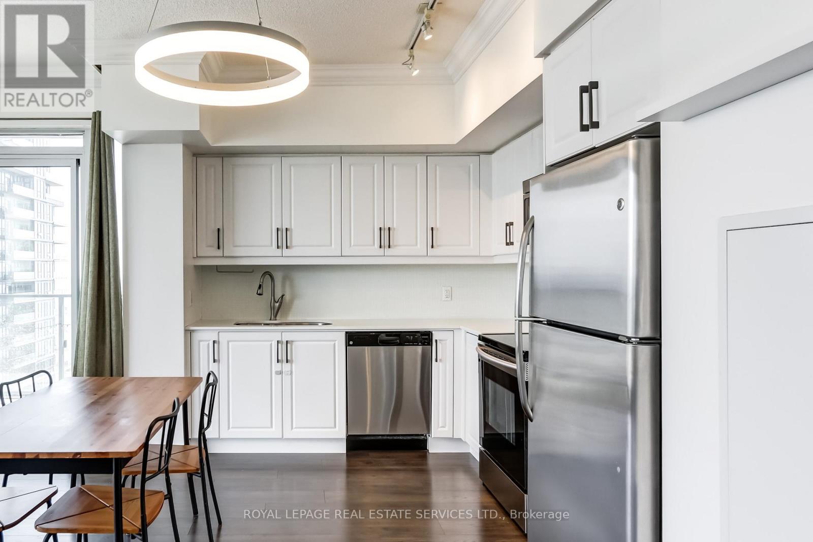 3907 - 2220 Lakeshore Boulevard W, Toronto, Ontario  M8V 0B2 - Photo 17 - W12982164