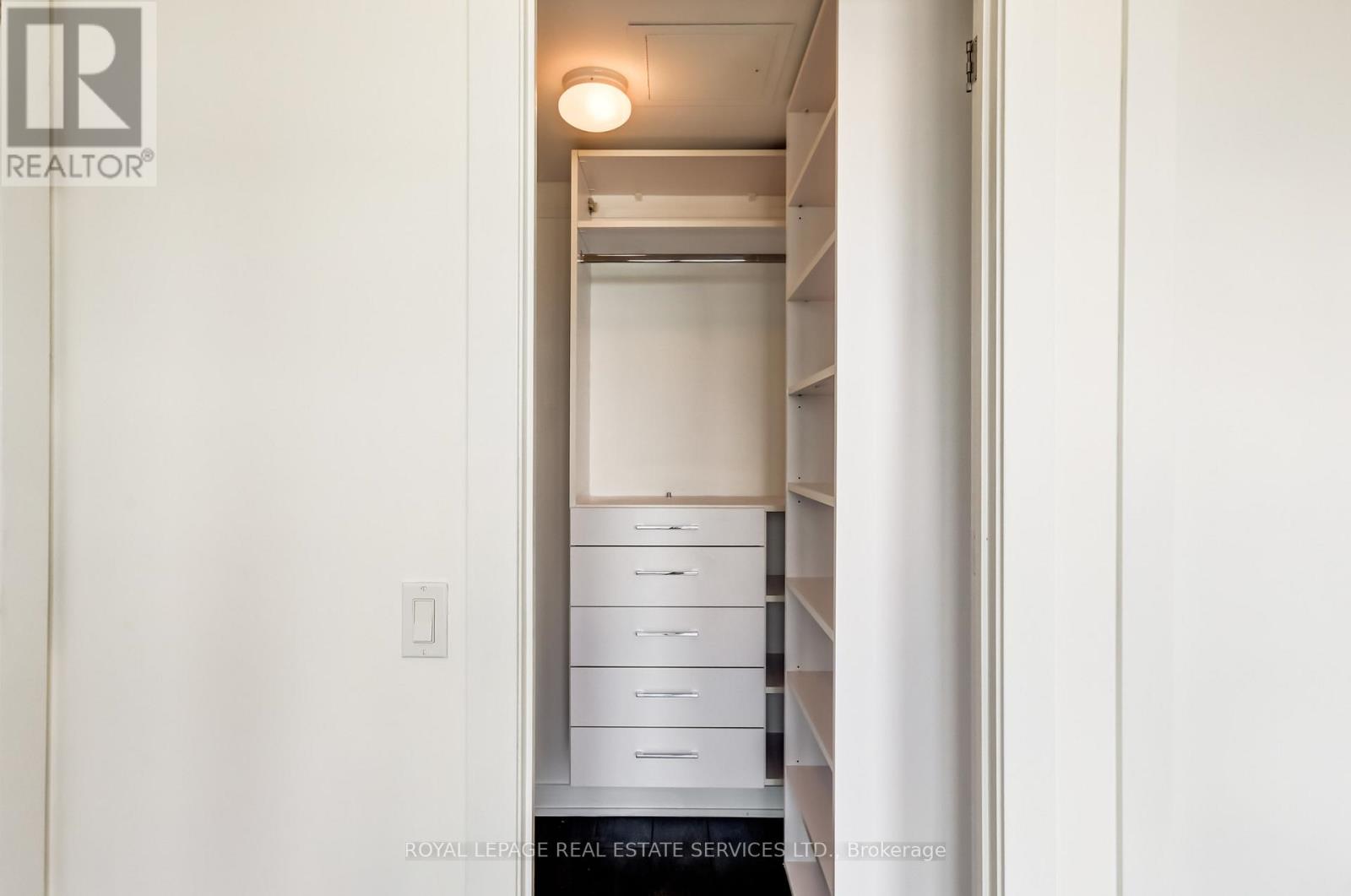 3907 - 2220 Lakeshore Boulevard W, Toronto, Ontario  M8V 0B2 - Photo 20 - W12982164