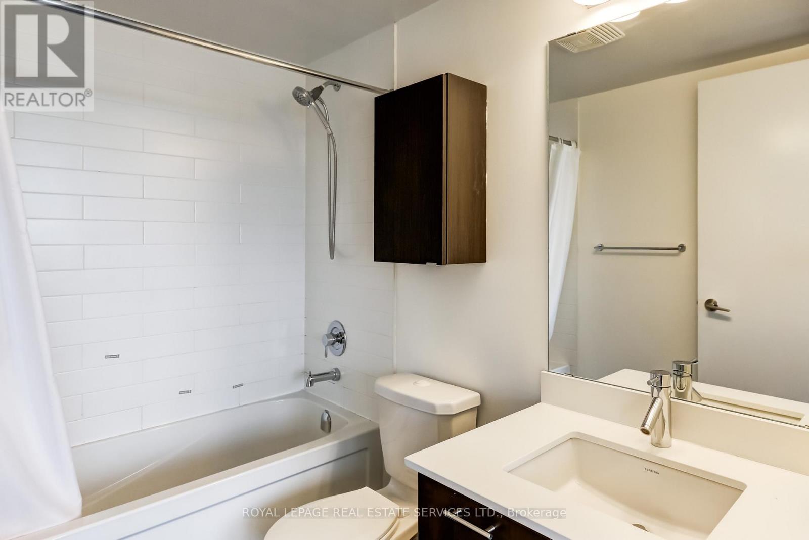 3907 - 2220 Lakeshore Boulevard W, Toronto, Ontario  M8V 0B2 - Photo 21 - W12982164