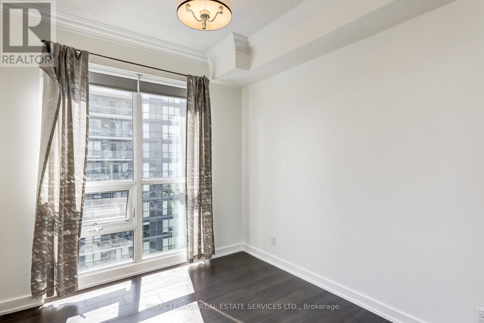 3907 - 2220 Lakeshore Boulevard W, Toronto, Ontario  M8V 0B2 - Photo 22 - W12982164