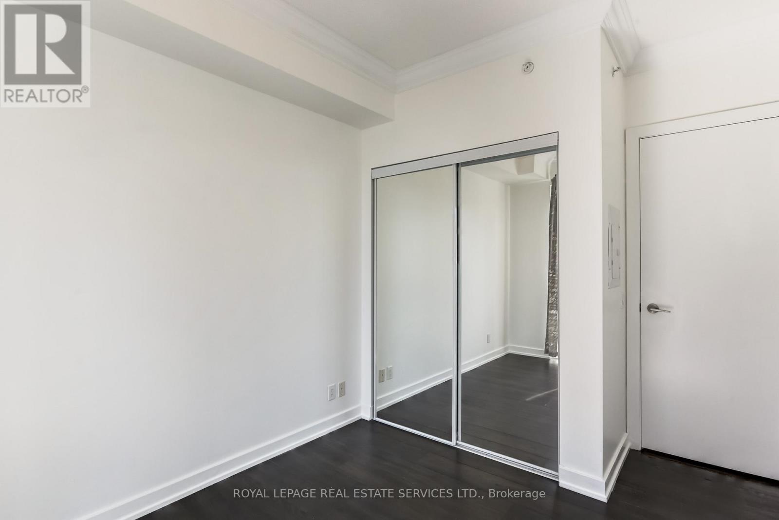 3907 - 2220 Lakeshore Boulevard W, Toronto, Ontario  M8V 0B2 - Photo 23 - W12982164