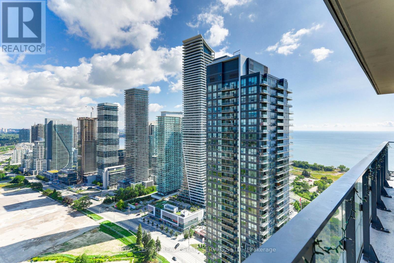 3907 - 2220 Lakeshore Boulevard W, Toronto, Ontario  M8V 0B2 - Photo 27 - W12982164