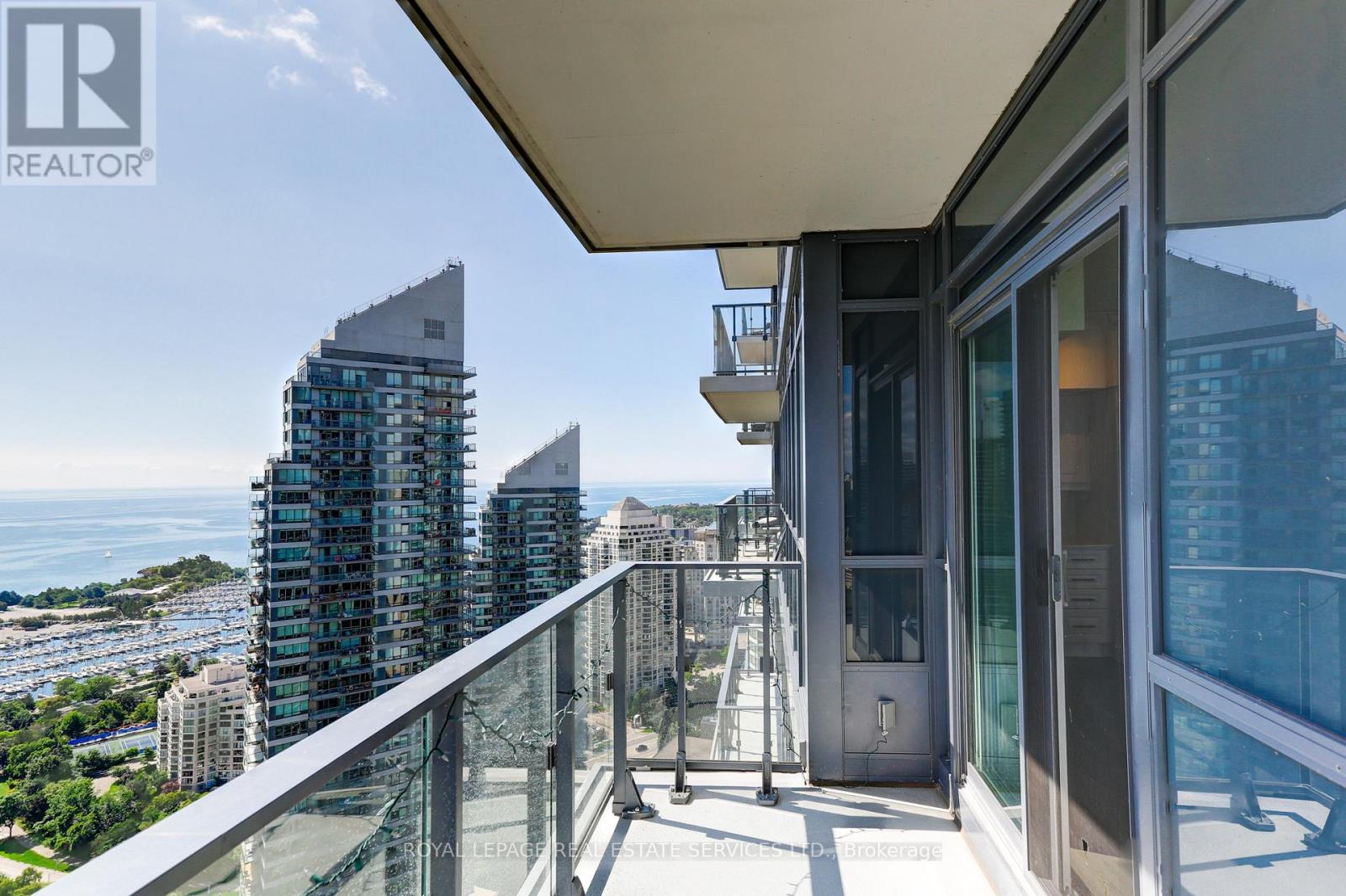 3907 - 2220 Lakeshore Boulevard W, Toronto, Ontario  M8V 0B2 - Photo 32 - W12982164