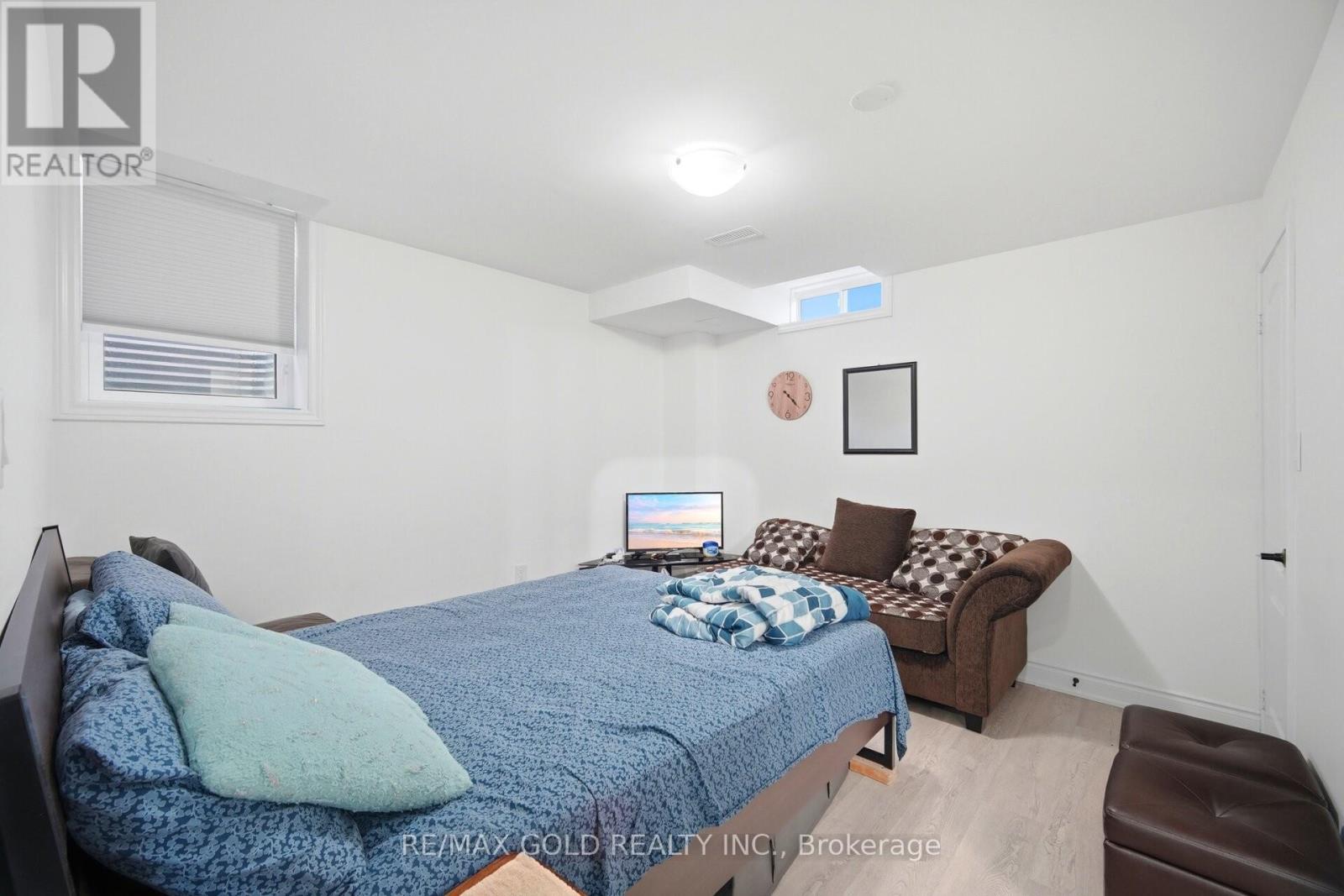 145 Adventura Road, Brampton (Northwest Brampton), Ontario  L7A 5A7 - Photo 22 - W12982260