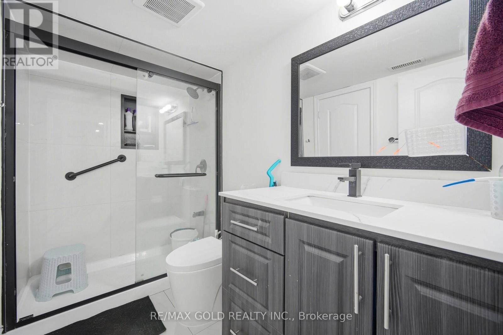 145 Adventura Road, Brampton (Northwest Brampton), Ontario  L7A 5A7 - Photo 23 - W12982260