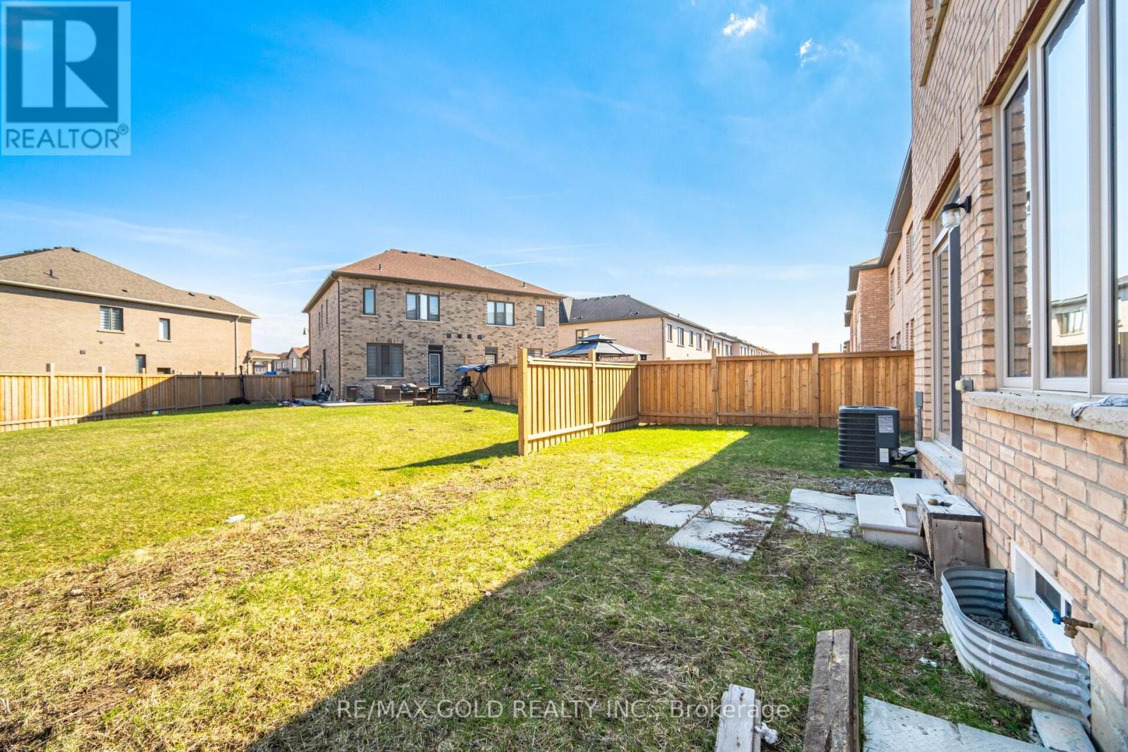 145 Adventura Road, Brampton (Northwest Brampton), Ontario  L7A 5A7 - Photo 25 - W12982260
