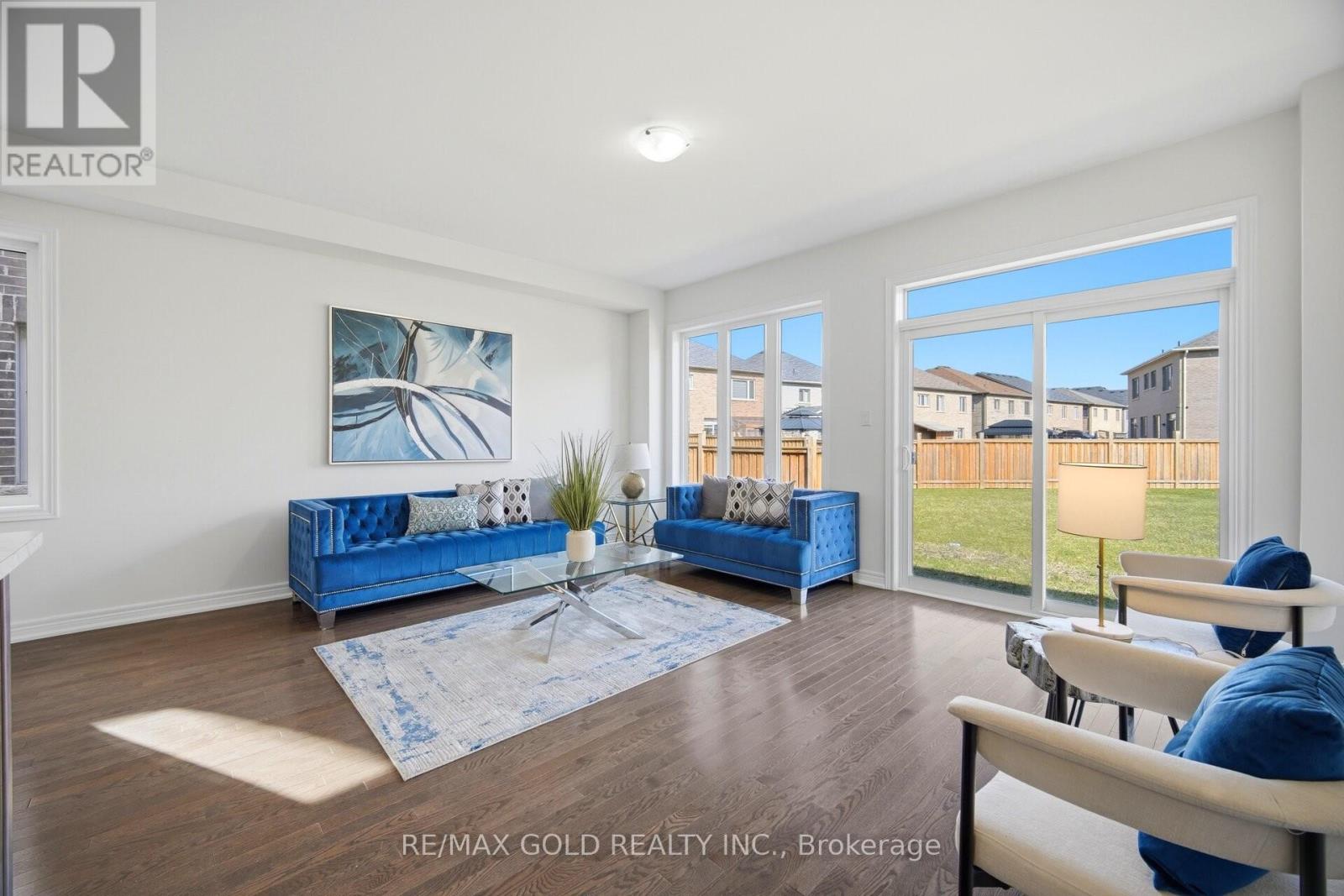 145 Adventura Road, Brampton (Northwest Brampton), Ontario  L7A 5A7 - Photo 7 - W12982260