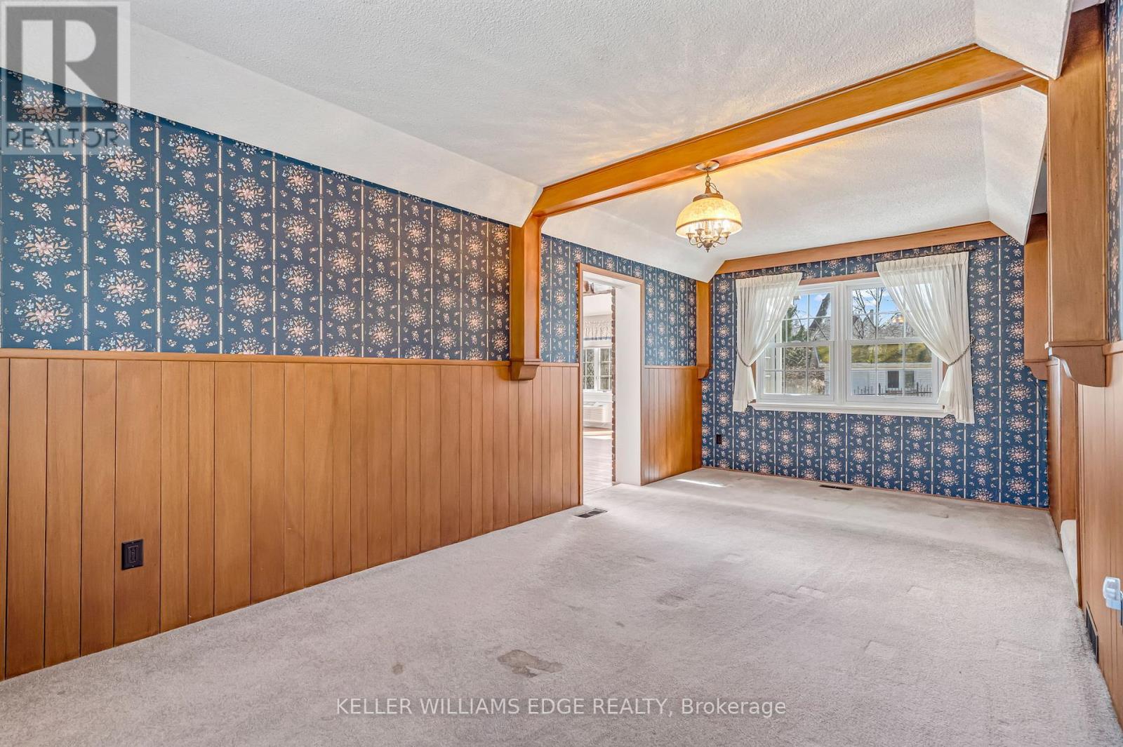 524 Meadow Wood Road, Mississauga (Clarkson), Ontario  L5J 2S3 - Photo 19 - W12982274