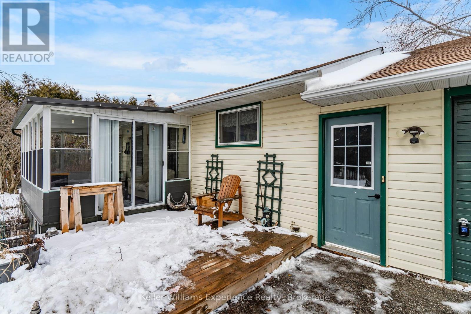 3928 Edgehill Road, Ramara, Ontario  L3V 6H7 - Photo 6 - S12914206