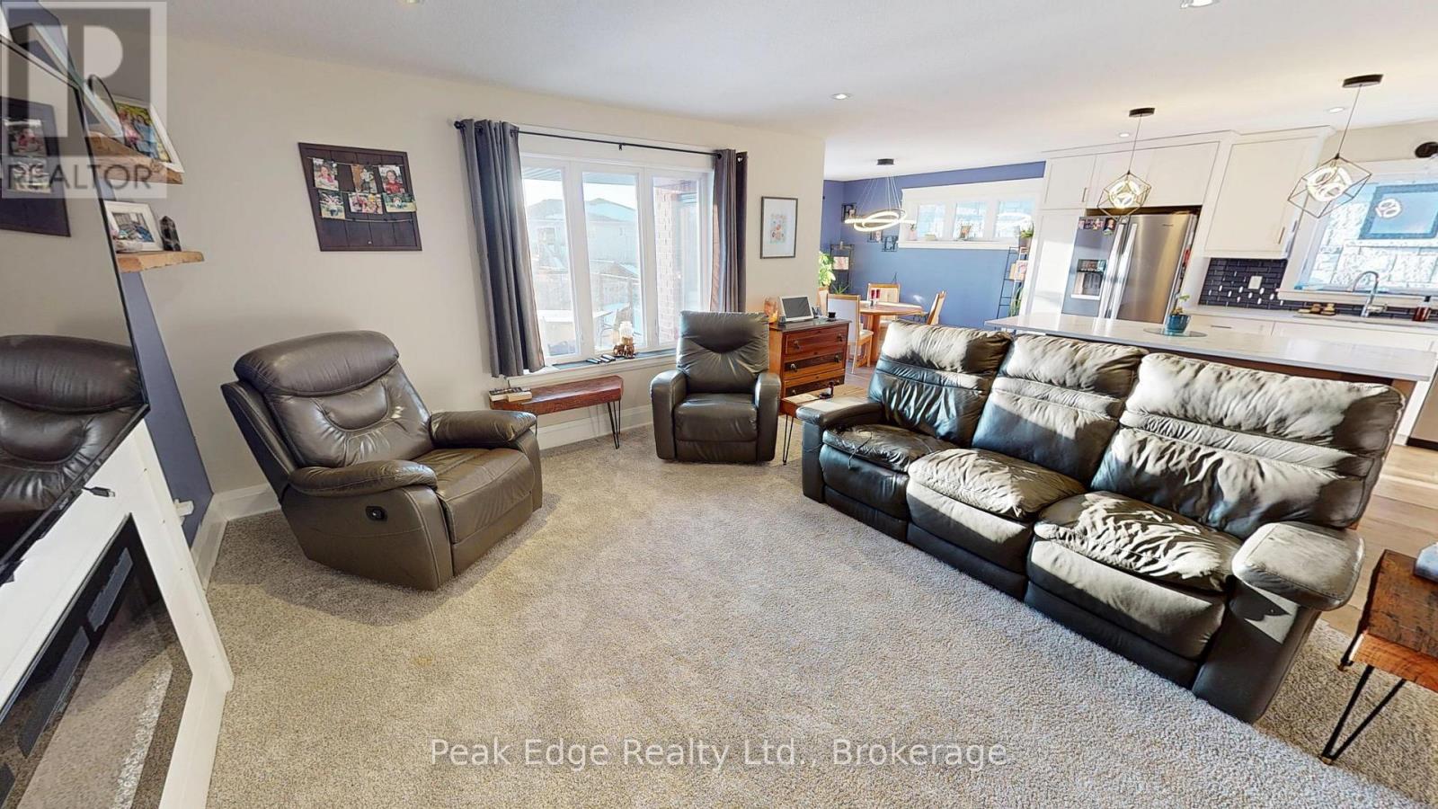 196 17th Avenue A Avenue, Hanover, Ontario  N4N 0B5 - Photo 15 - X12836538