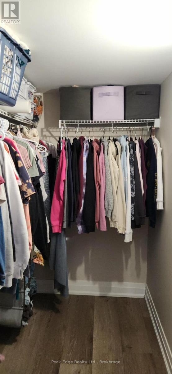 196 17th Avenue A Avenue, Hanover, Ontario  N4N 0B5 - Photo 41 - X12836538