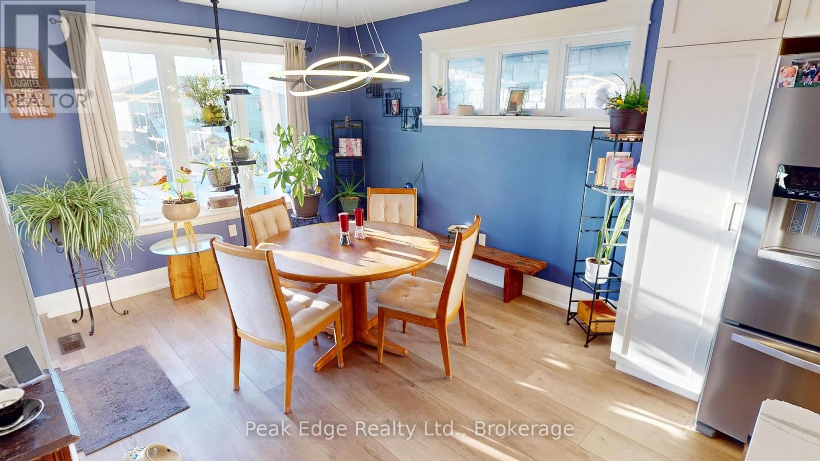 196 17th Avenue A Avenue, Hanover, Ontario  N4N 0B5 - Photo 8 - X12836538