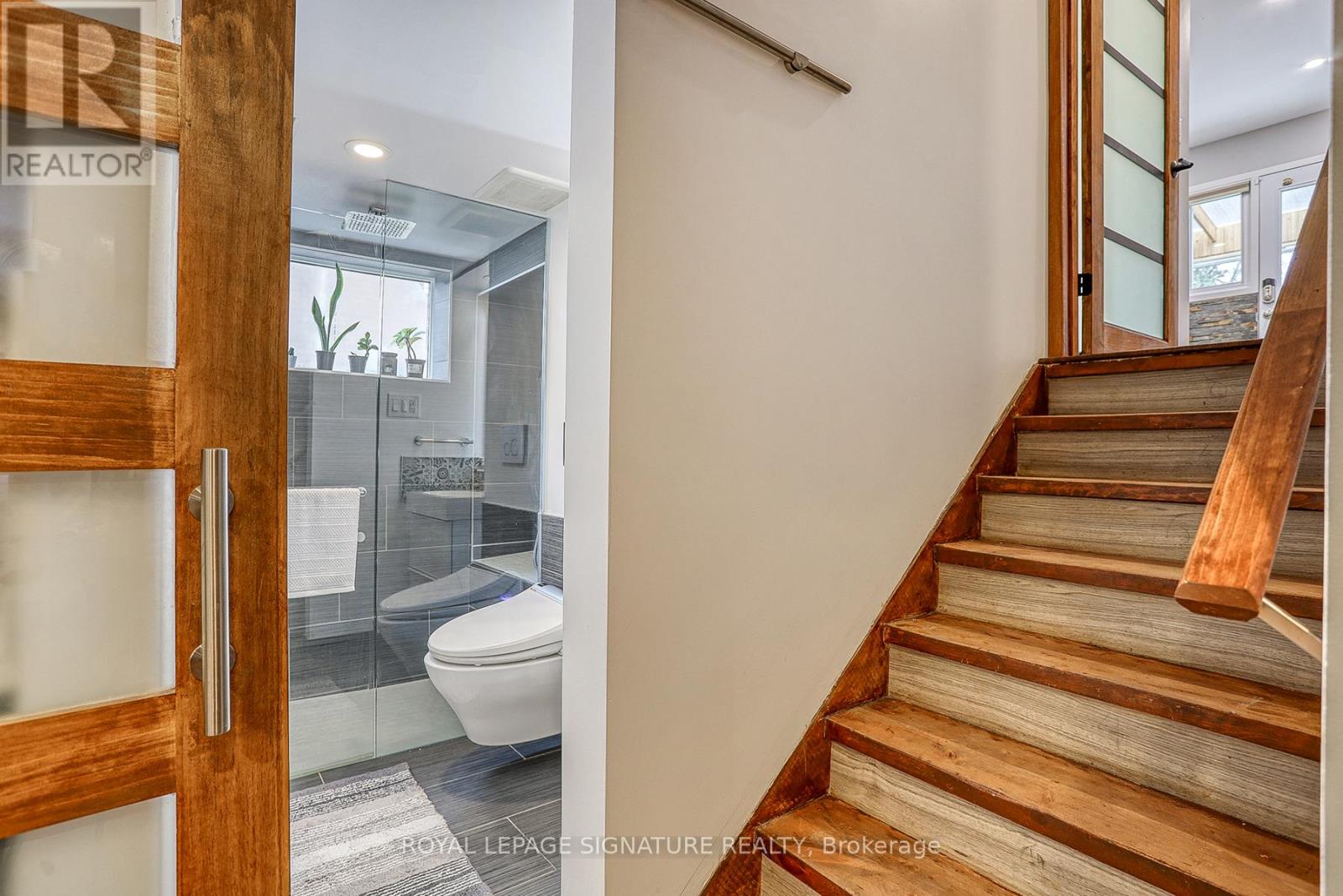 270 Roywood Drive, Toronto, Ontario  M3A 2E6 - Photo 32 - C12832636