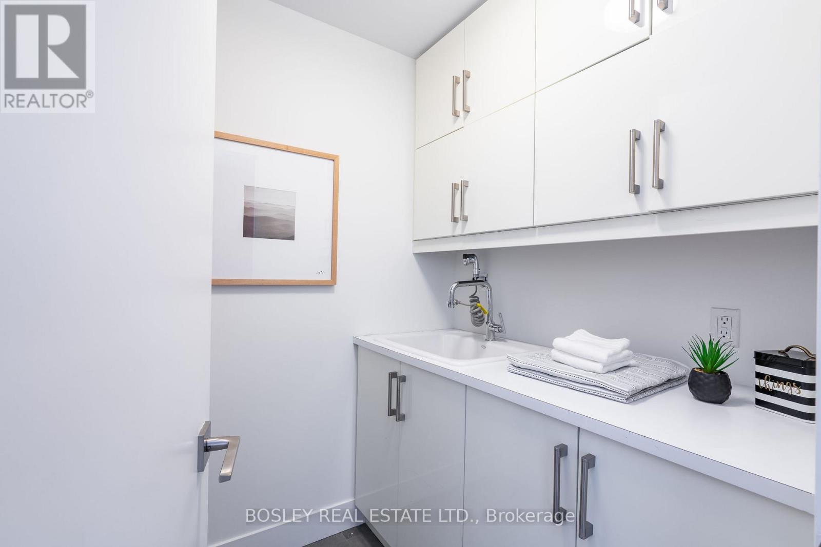 1606 - 39 Sherbourne Street, Toronto, Ontario  M5A 0L8 - Photo 29 - C12870522